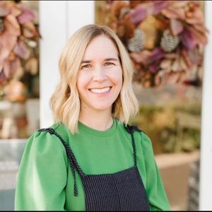 Meet your Posher, Amy